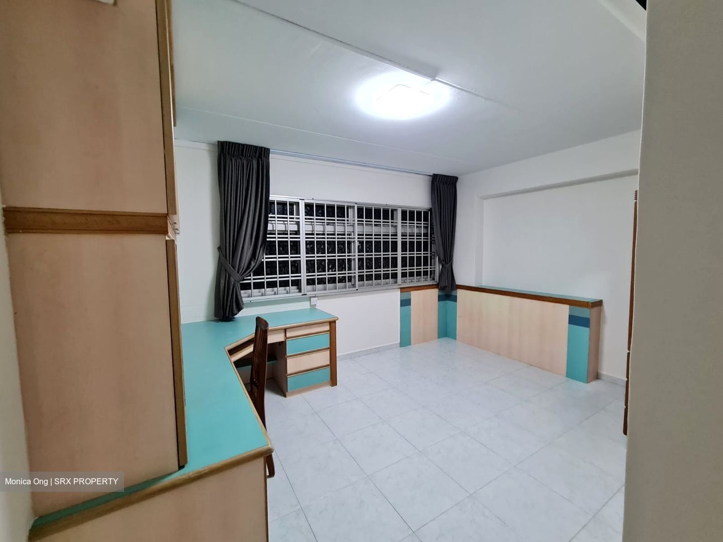 Commonwealth Avenue (Queenstown),  #434164431